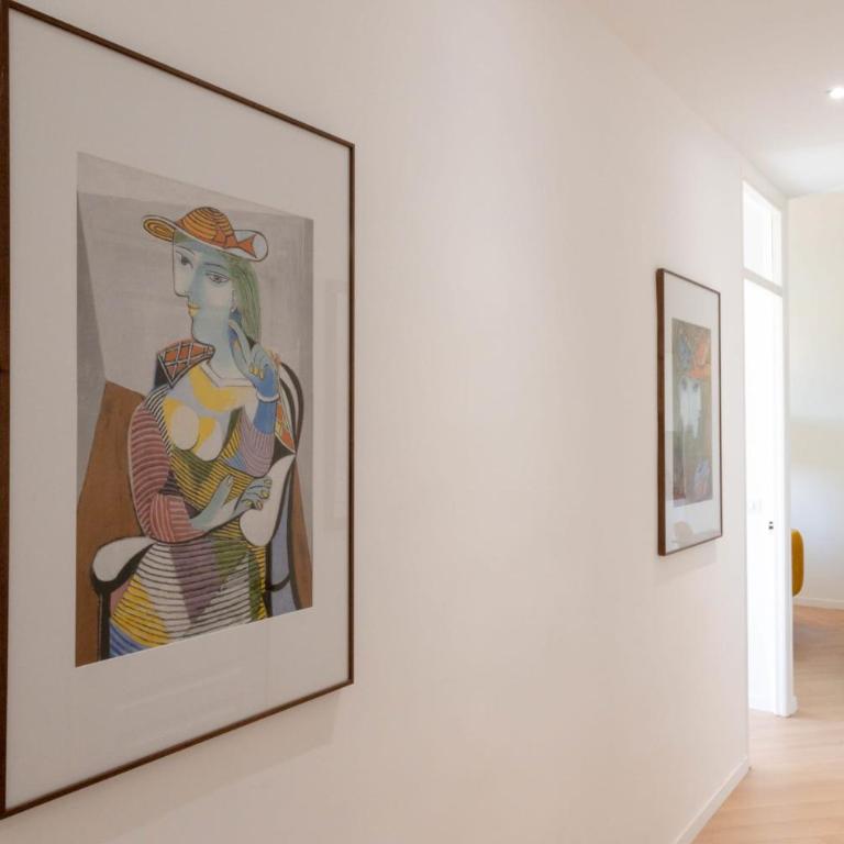 Modern 2-Br Apartment with Balconies 3 Min from Palais des Festivals - Apartment - 40