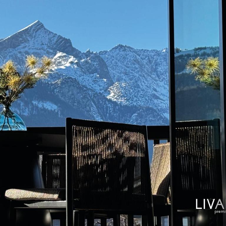 LIVALPIN Chalet - with private Sauna & Whirlpool - Three-Bedroom Chalet with Sauna, Whirlpool and Mountain View - 19