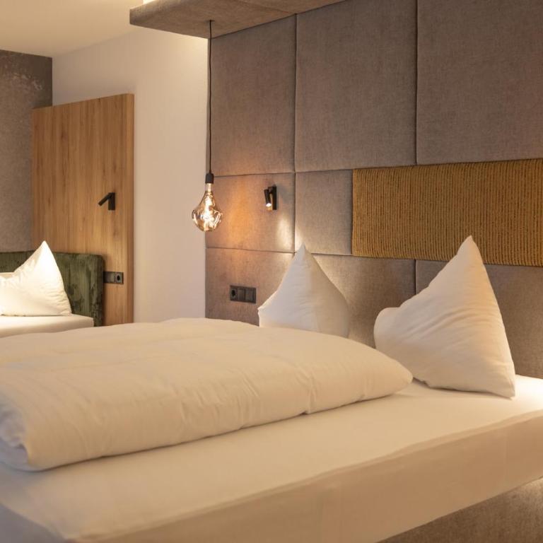 Hotel Lamtana - Dreibettzimmer - 1