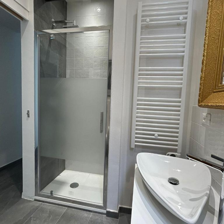 Apartment Florence Today with a private balcony - Appartamento con 1 Camera da Letto - 43