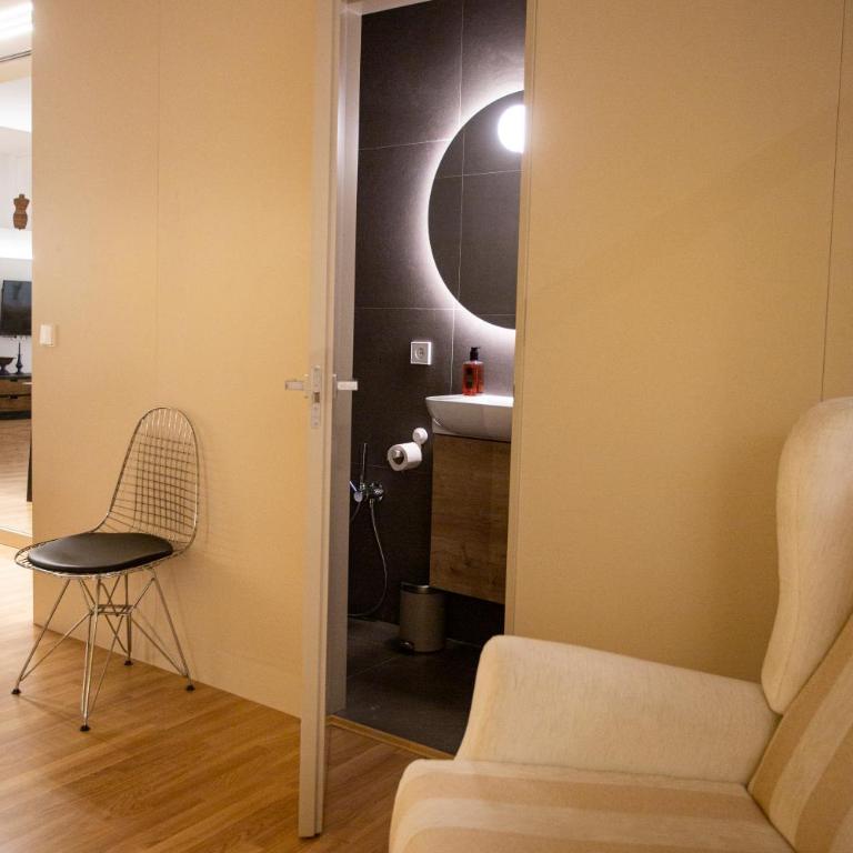 WISH SUITE Puerta Osario - Apartamento de 3 dormitorios - 17