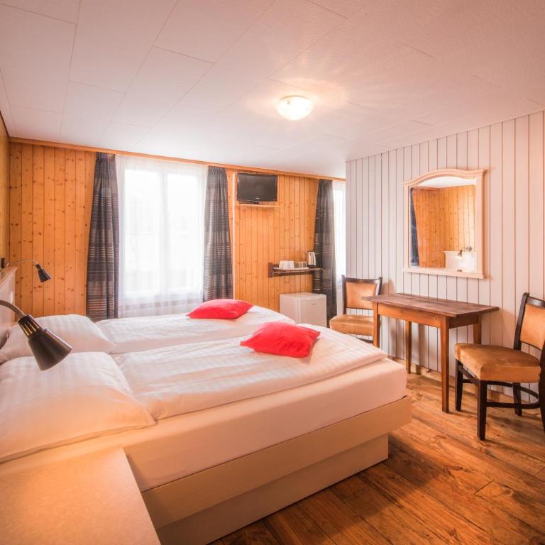 Hotel Tell and Apartments - Doppelzimmer - 4