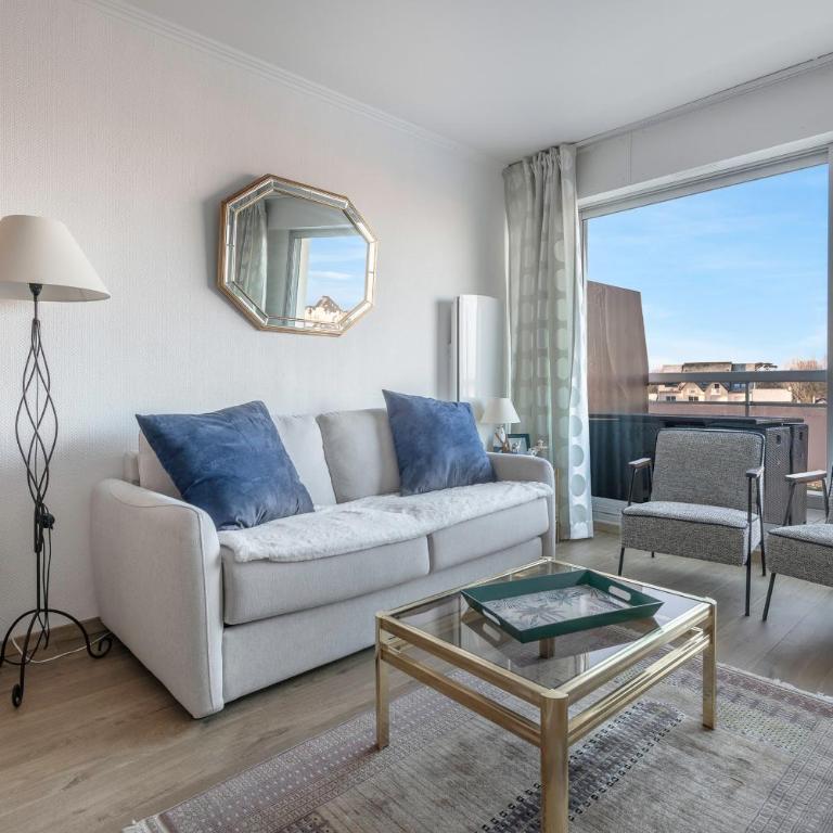 Appart pour 2 adultes et 1 enfant- Vue sur le Port - Apartment - 12