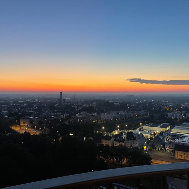 Studio CLOUD 21 Augsburgs atemberaubendster Ausblick - Apartment mit 1 Schlafzimmer - 20