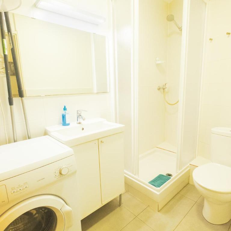 rentBCN Paseo de Gracia Apartments - Studio Apartment - 4