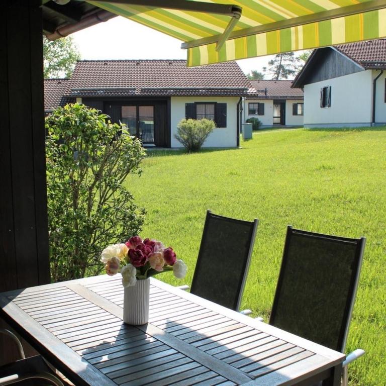 Ferienhaus Nr 48, Kategorie Komfort, Feriendorf Hochbergle, Allgäu - Ferienhaus - 11