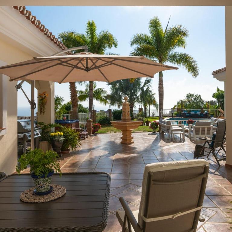 Your Private Paradise Luxurious Villa for Unforgettable Stays - Villa - 22
