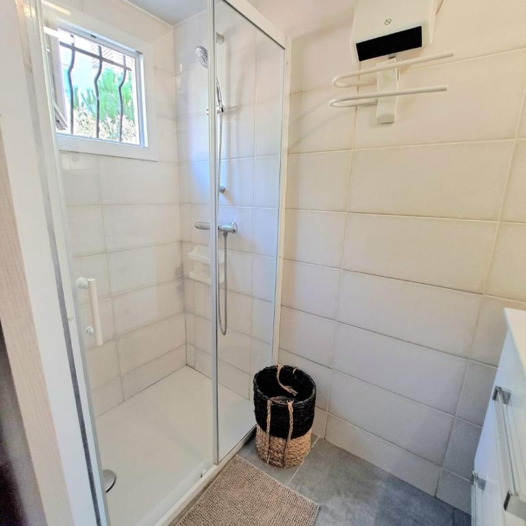 Comfortable studio-from city center and beaches - Apartment mit 1 Schlafzimmer - 2