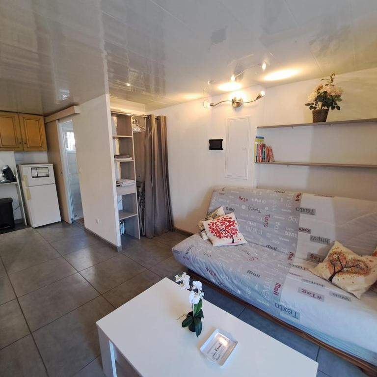 Comfortable studio-from city center and beaches - Apartment mit 1 Schlafzimmer - 12