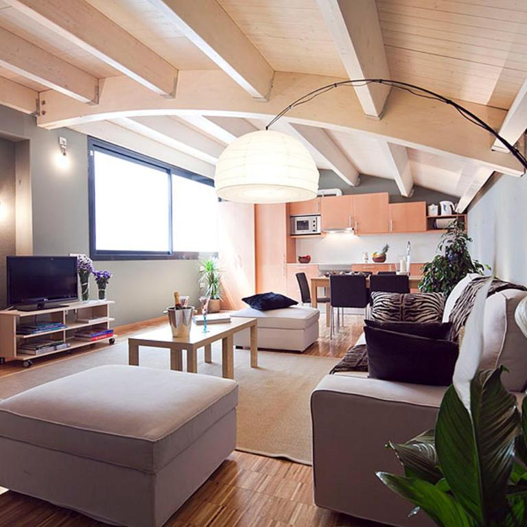 My Space Barcelona Executive Apartments Center - Apartamento de 2 dormitorios - Calle Prats de Molló, 18 - 2