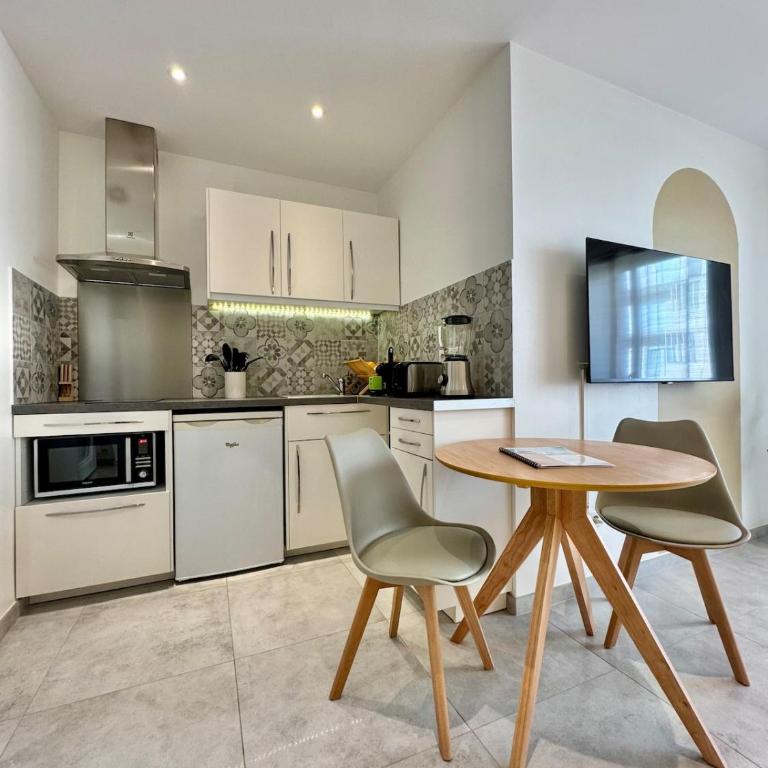 Cocon d'Anjou romantique avec Spa À deux pas des vagues - Apartamento de 1 dormitorio - 11