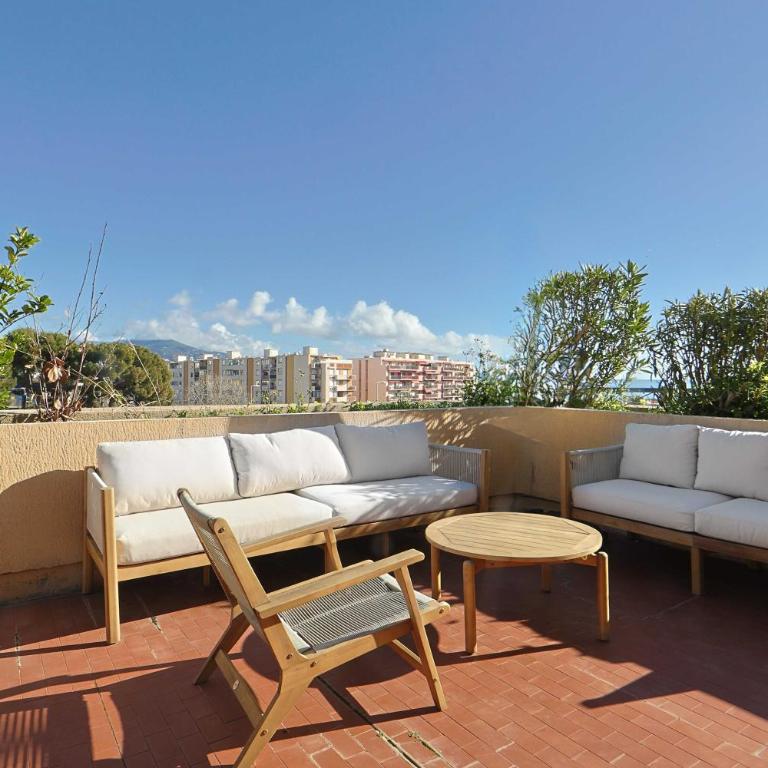 Vue mer sublime, terrasse ensoleillée et parking - Appartement 2 Chambres - 2