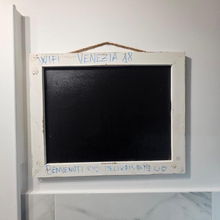 MeliKris home - Appartamento con 2 Camere da Letto - 37