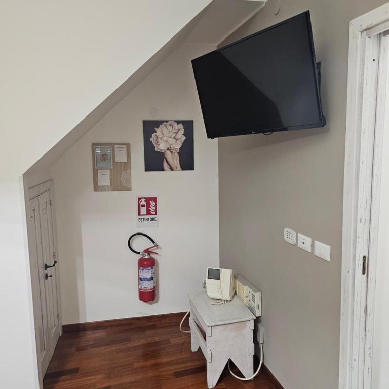 MeliKris home - Appartamento con 2 Camere da Letto - 8