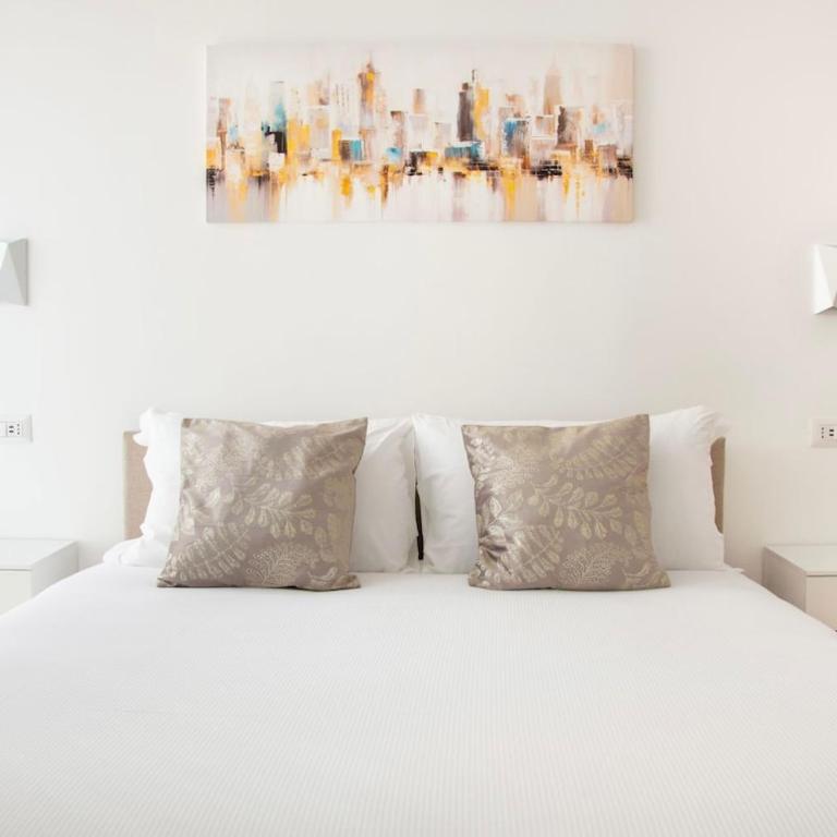 Luxury & Design Apartment Piramide - Appartamento con 2 Camere da Letto - 57