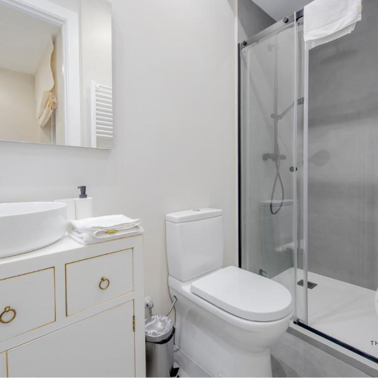 Atractiva y práctica para 9, conoce Toledo 77 - Apartamento - 26