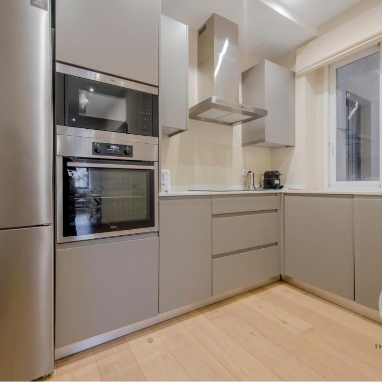 Atractiva y práctica para 9, conoce Toledo 77 - Apartamento - 8