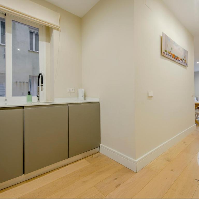 Atractiva y práctica para 9, conoce Toledo 77 - Apartamento - 10