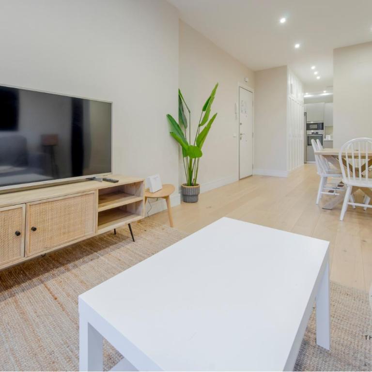 Atractiva y práctica para 9, conoce Toledo 77 - Apartamento - 12