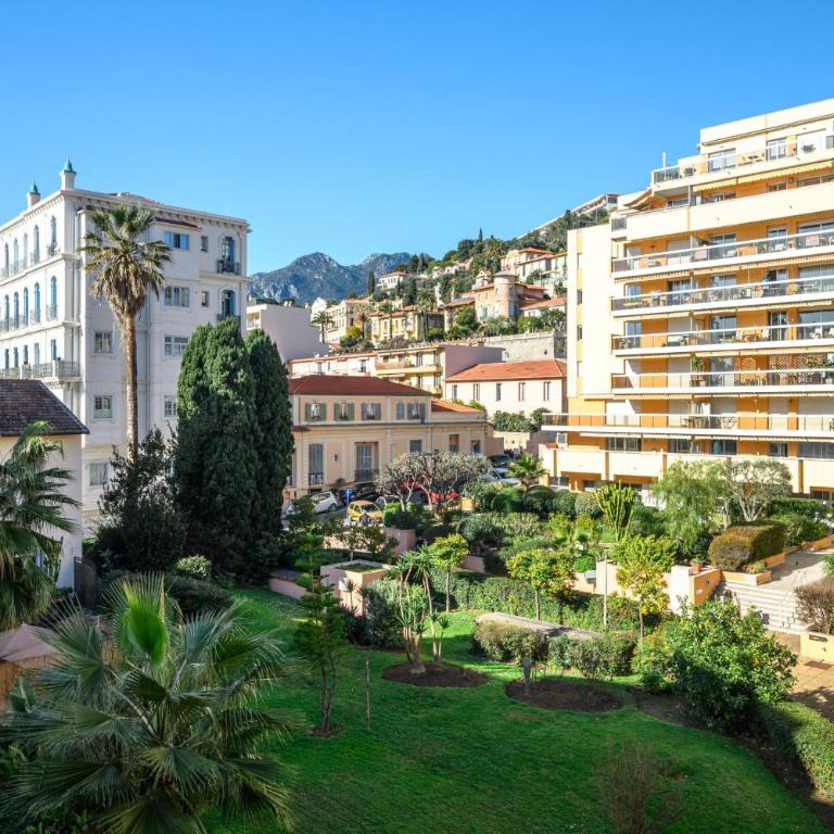 "Charmant studio" Plein centre, Calme, Terrasse - Studio mit Bergblick - 21