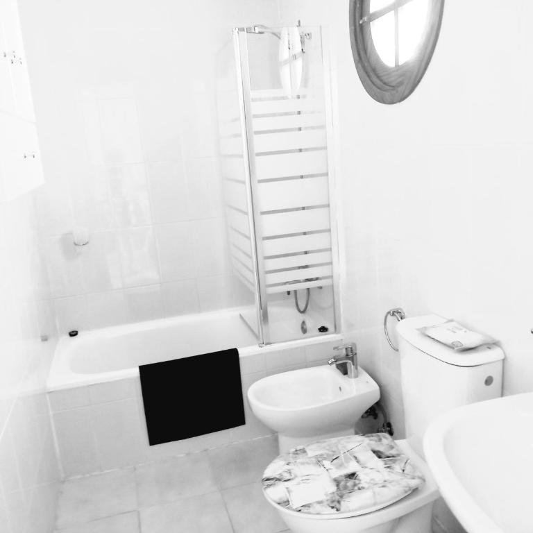 Caleta de Fuste Apartment- Sleeps4- Pool- Garden - Apartment - 7