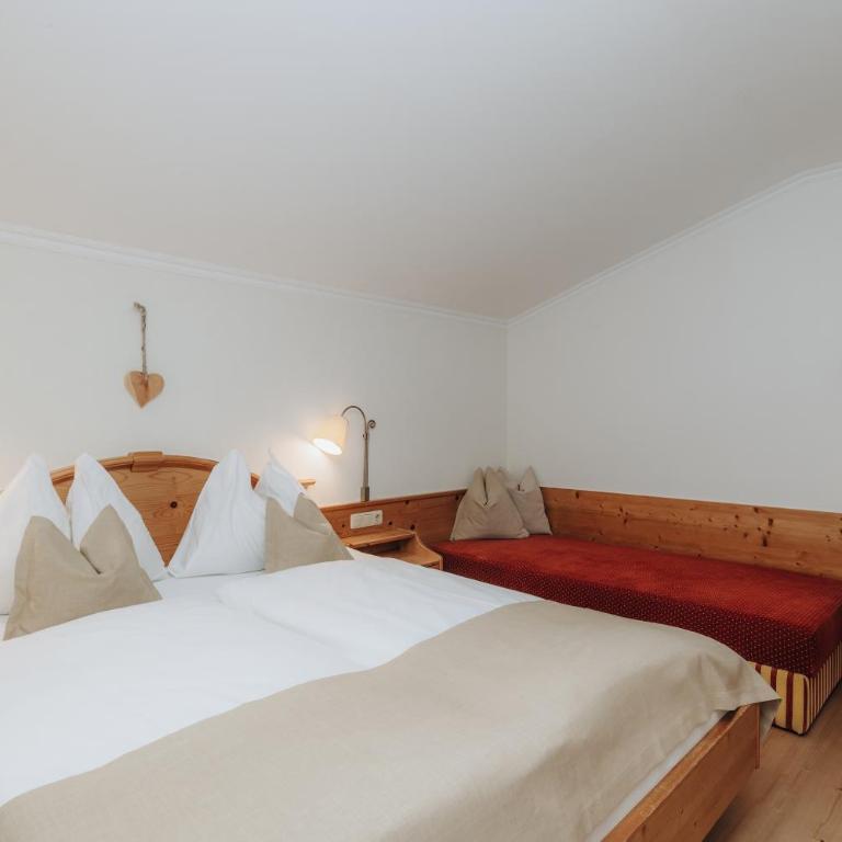 Hotel Krone Großarl - Doppelzimmer mit Balkon - 3