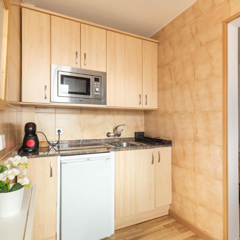 Alos Apartments Paseo de Gracia-Diagonal - One-Bedroom Apartment with Terrace - Second Floor - 33