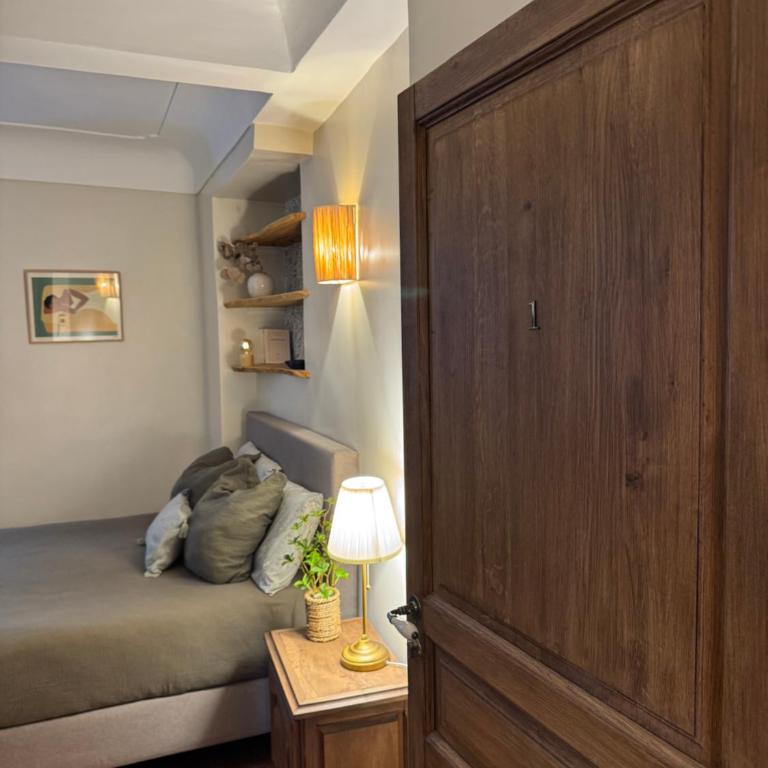 Maison Louisa - Chambre Lit Queen-Size - 1