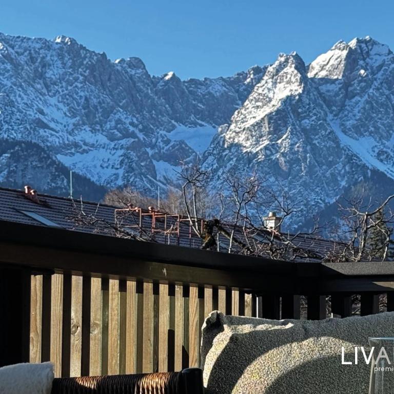 LIVALPIN 2Enjoy - with private Sauna - Two-Bedroom Apartment with Sauna, Balcony and Mountain View - 3