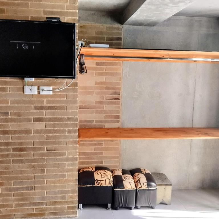 Cómodo Loft Diseño Industrial con Terraza Privada - Apartamento Estudio con balcón - 10