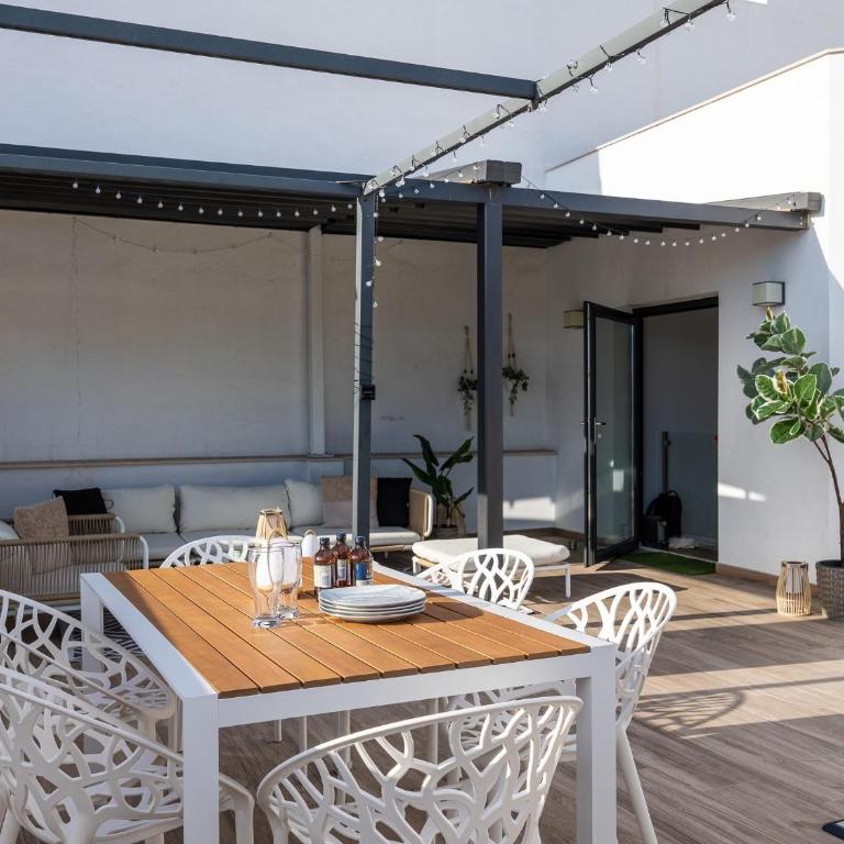Málaga Huelin Casa moderna 3hab wifi con enorme terraza junto a playa - Casa - 34