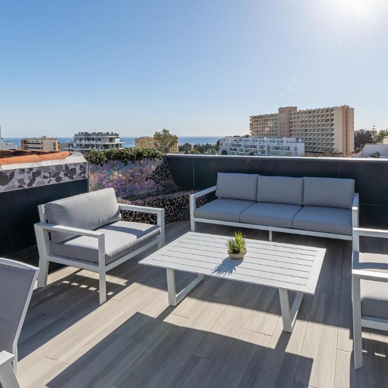 Puerto Benalmádena and Carihuela, Attic Views with pool, Parking, terrace - Apartamento de 2 dormitorios - 6