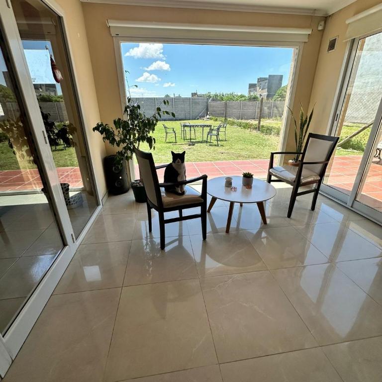 Quequén Necochea - Two-Bedroom House - 5