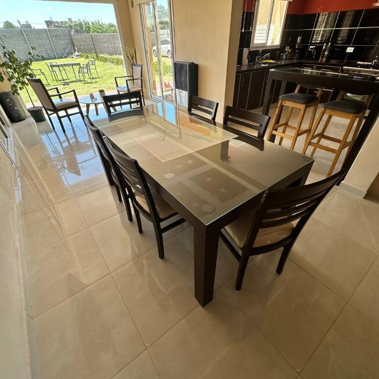 Quequén Necochea - Two-Bedroom House - 4