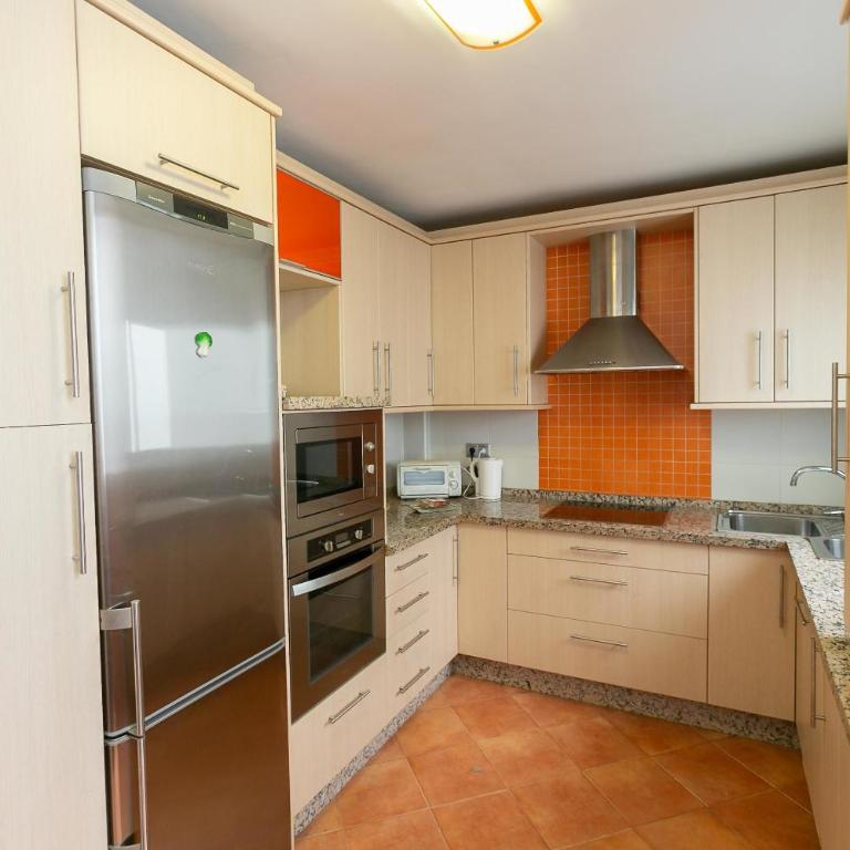 Amplio piso en el centro de Málaga - Apartamento - 37