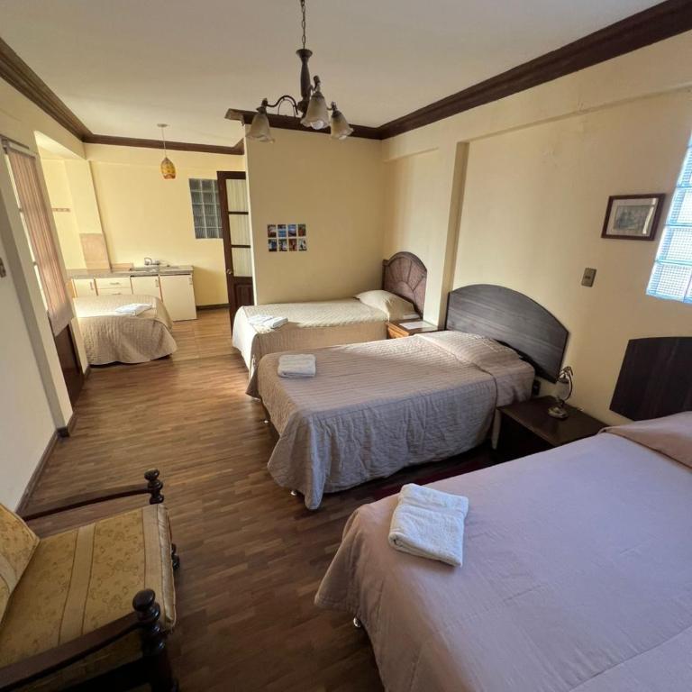 La Culta Centro Cultural Y Hostal - Comfort Triple Room - 2