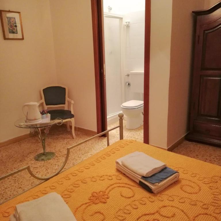 B&B Mare e Monti - Camera Matrimoniale con Bagno Privato - 10