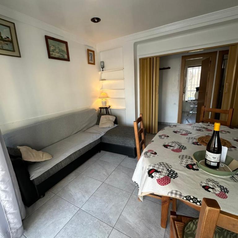 Apartamento playa Levante, junto playa, piscina y parking - Apartamento de 2 dormitorios - 2