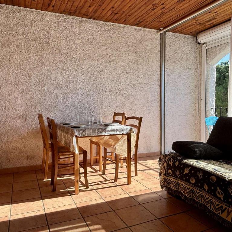 Studio cabine à 200m de la plage 4 couchages AR640-034 - Apartment - 4