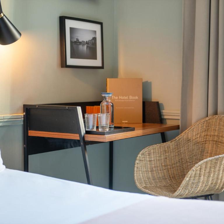 Hôtel Prony Monceau - Chambre Double Supérieure - 1