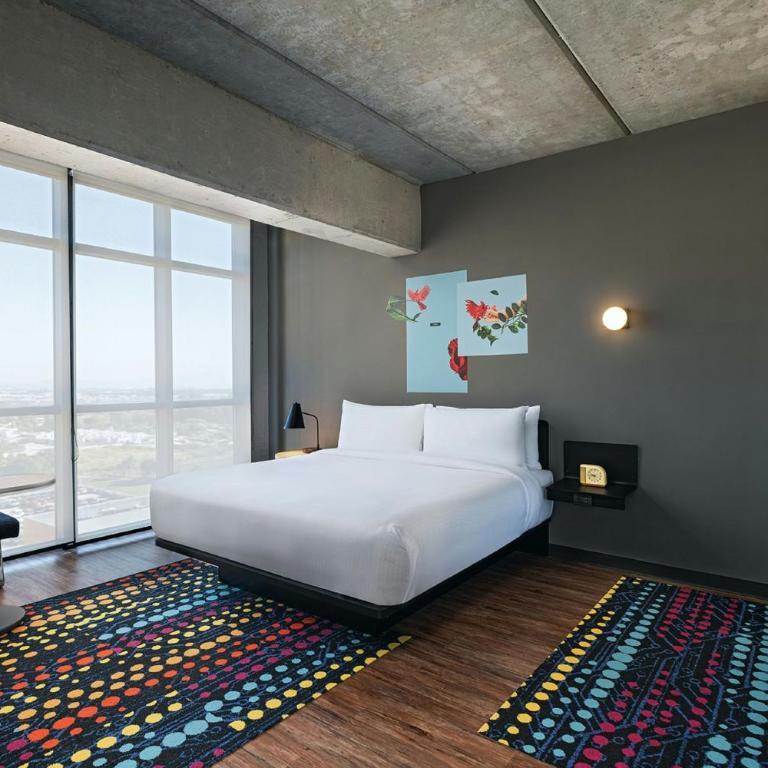 Aloft by Marriott Guadalajara Sur - Suite Savvy - Cama extragrande - 3