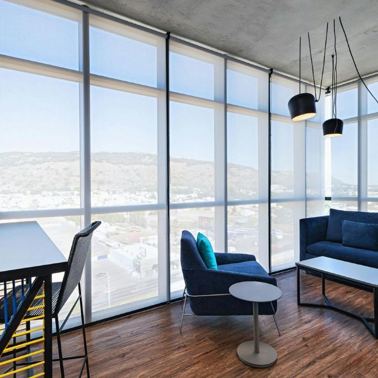 Aloft by Marriott Guadalajara Sur - Suite Savvy - Cama extragrande - 4