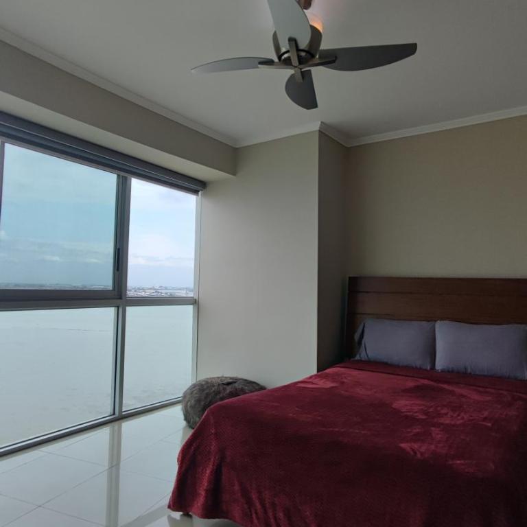 Departamento en Puerto Santa Ana - Apartamento de 2 dormitorios - 2