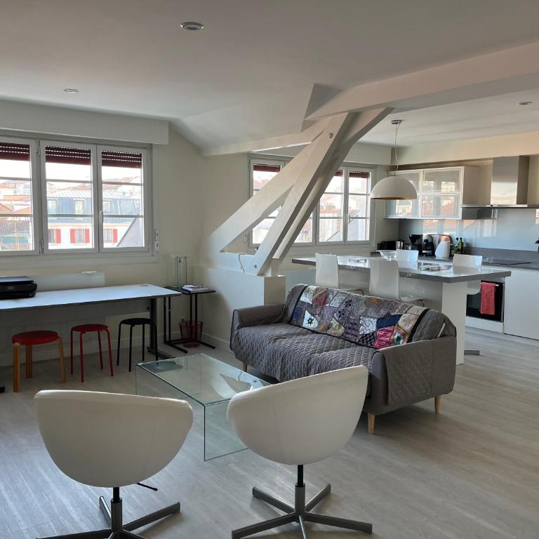 Résidence la Rhune - Two-Bedroom Apartment - 18
