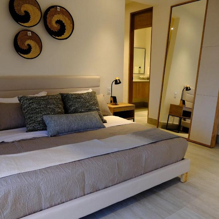 Cumbres Gardens Cancún - Two-Bedroom Apartment - 12