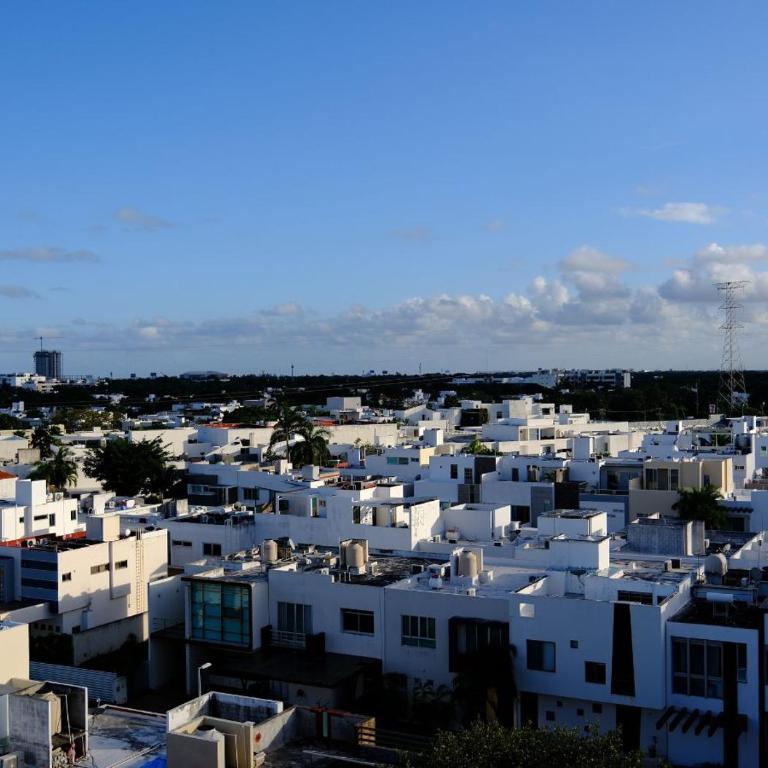 Cumbres Gardens Cancún - Three-Bedroom Apartment - 11