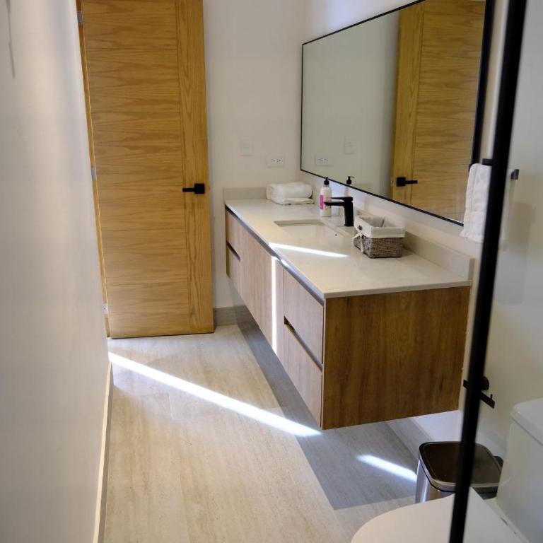 Cumbres Gardens Cancún - Three-Bedroom Apartment - 18