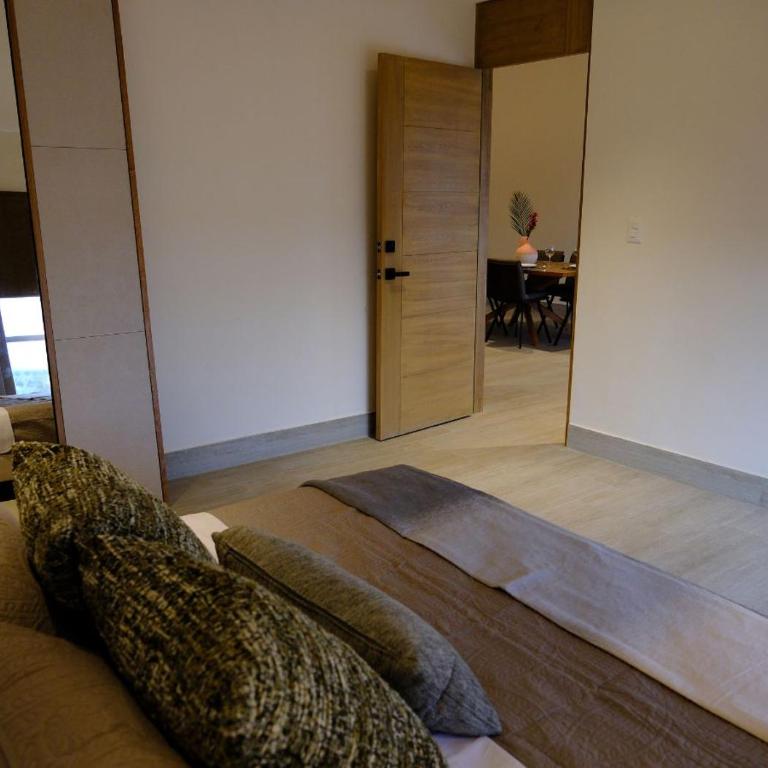 Cumbres Gardens Cancún - Three-Bedroom Apartment - 26