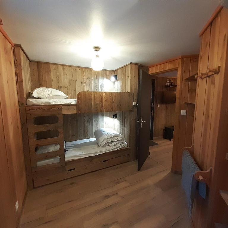 Appartement cosy neuf avec terrasse boisée, 5 pers, parking - Appartement 2 Chambres - 5