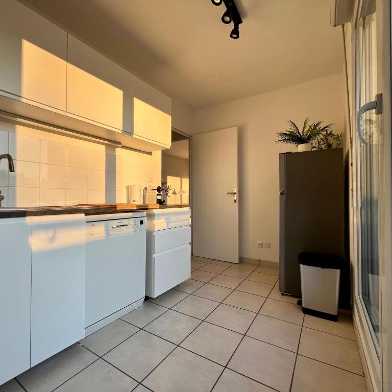 BnGo I Immense RoofTop Lyon I 2 chambres, 2 places parkings, 2 immenses terrasses, 8 personnes - Appartement 2 Chambres avec Terrasse - 39